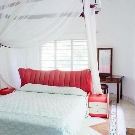 Kijani Cottages Diani Diani Beach Exterior foto