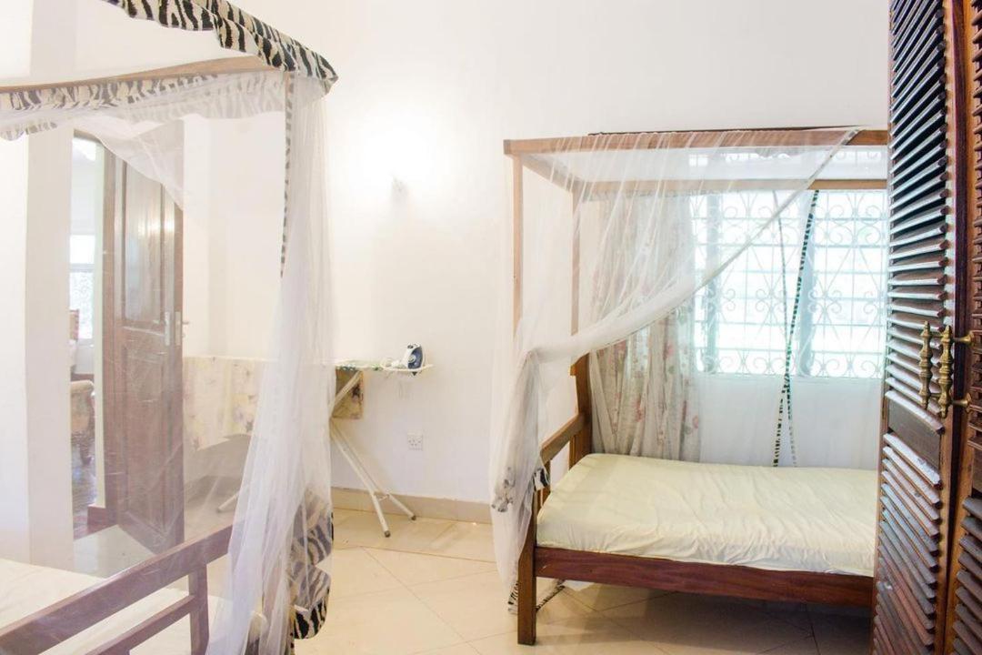 Kijani Cottages Diani Diani Beach Exterior foto