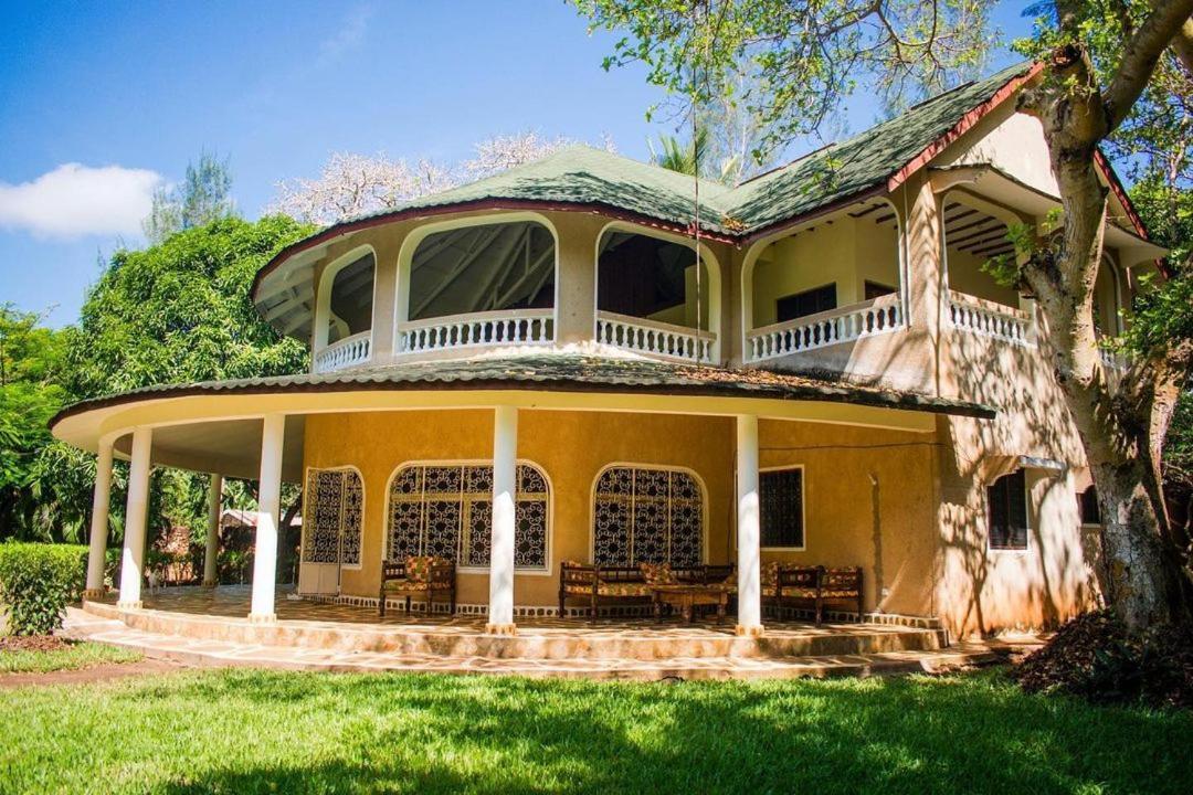 Kijani Cottages Diani Diani Beach Exterior foto